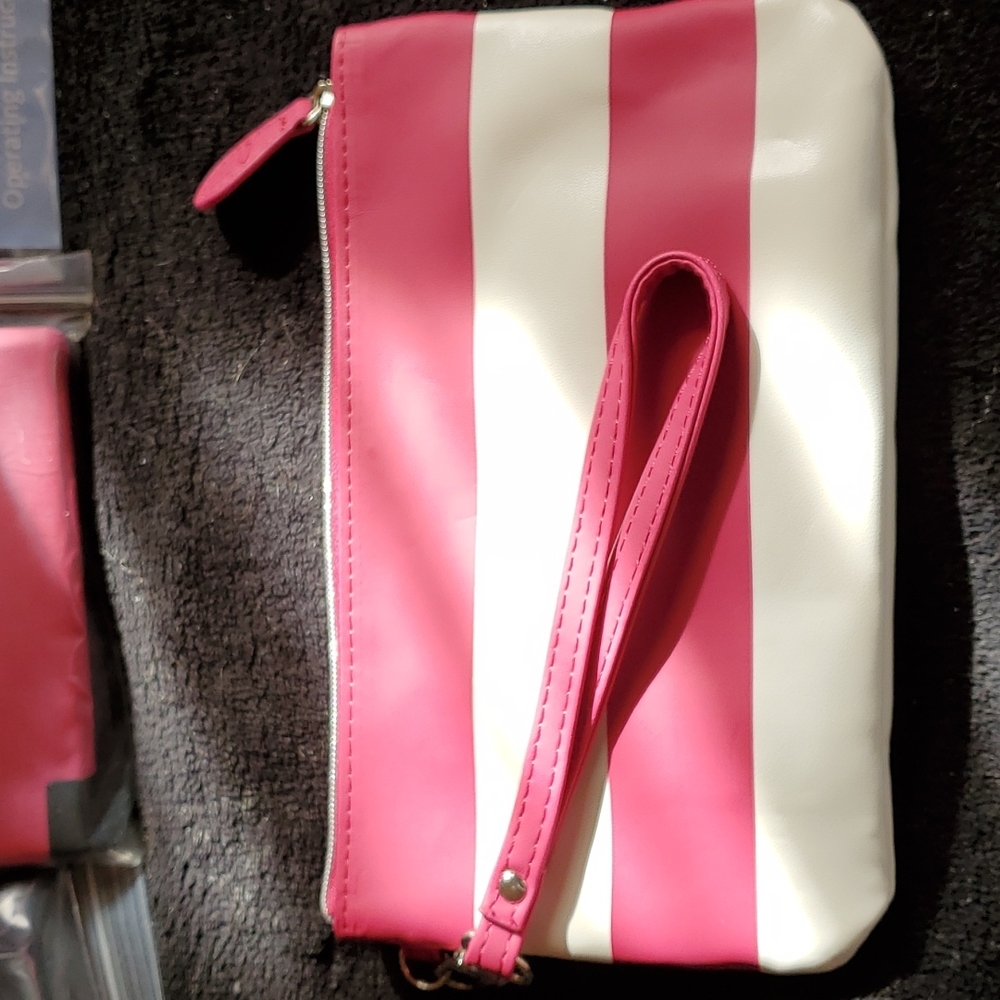 Halo Power Wristlet with RFID